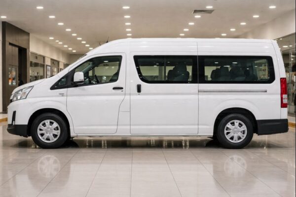 toyota hiace - drive gulf