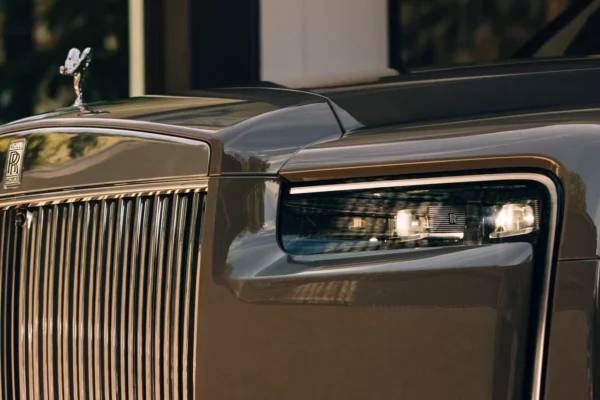 rolls royce cullinan price in uae